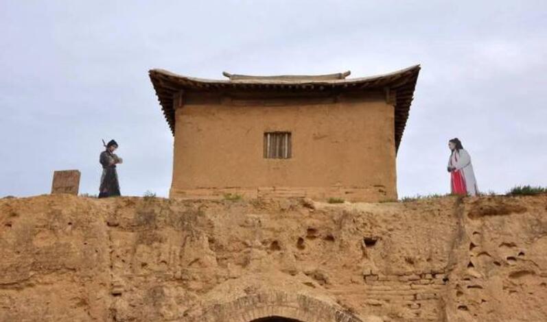 朱建军:他爱她吗?论爱情的相对性